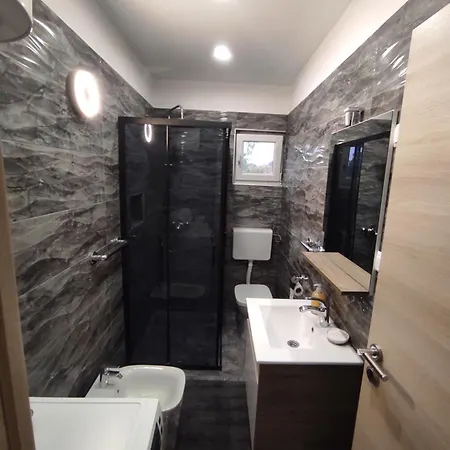 Daja Biograd Na Moru