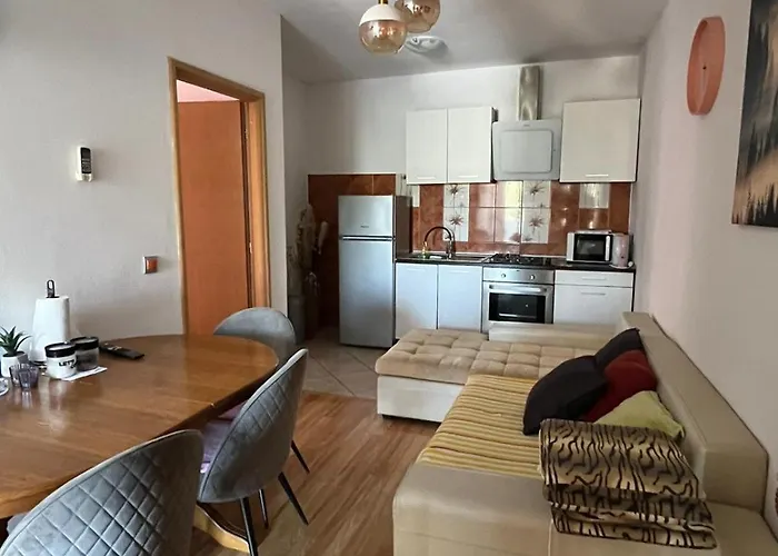 Daja Apartman Biograd Na Moru