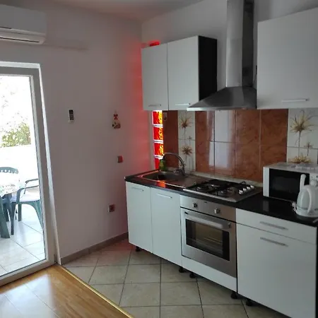 Apartment Daja *