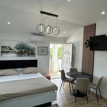 Apartment Daja *